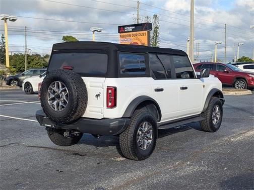 2022 Ford Bronco Badlands