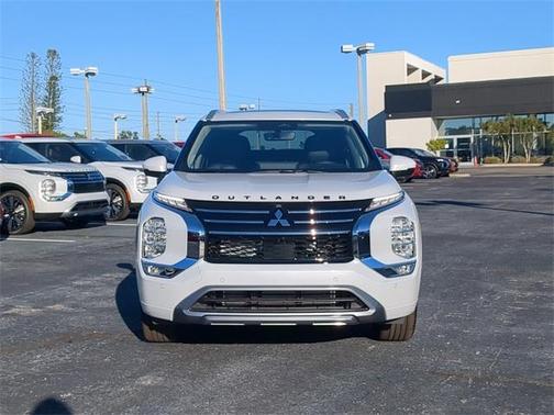 2026 Mitsubishi Outlander SEL