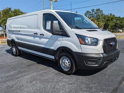 2022 Ford Transit-250 Base