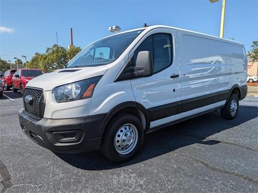 2022 Ford Transit-250 Base