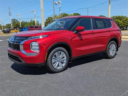 2025 Mitsubishi Outlander ES