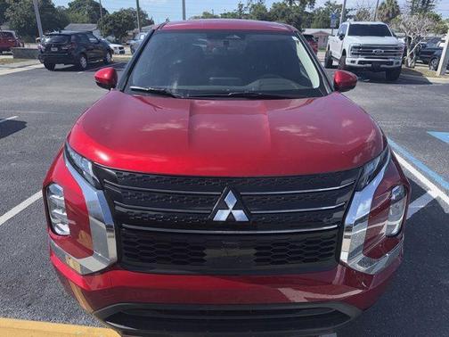 Diamond Red 2024 Mitsubishi Outlander ES