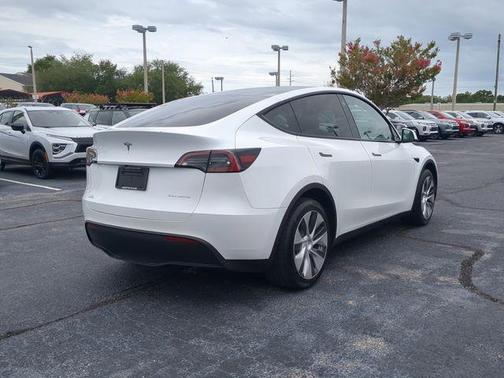 White 2023 Tesla Model Y Long Range