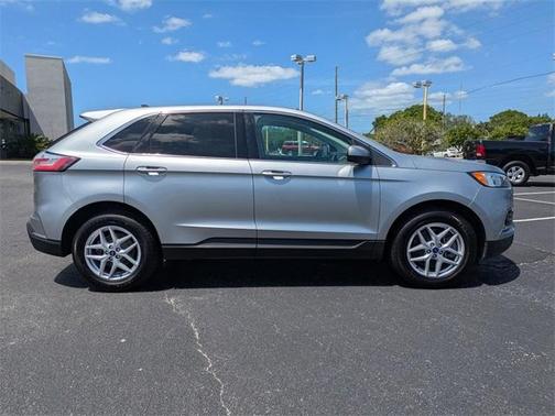 2021 Ford Edge SEL