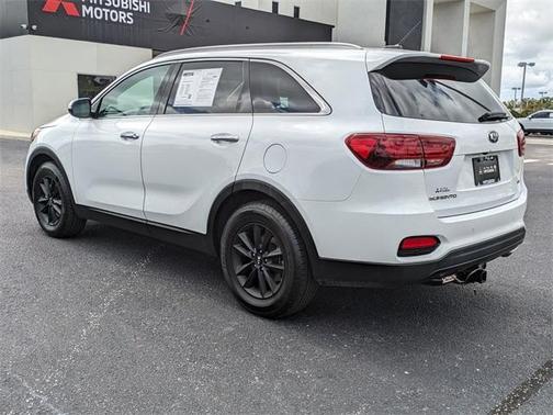 2020 Kia Sorento LX
