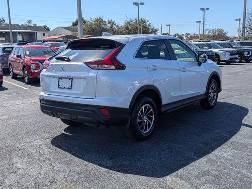 White Diamond 2026 Mitsubishi Eclipse Cross ES