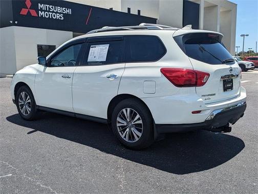 2019 Nissan Pathfinder S