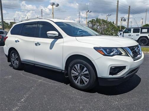 2019 Nissan Pathfinder S