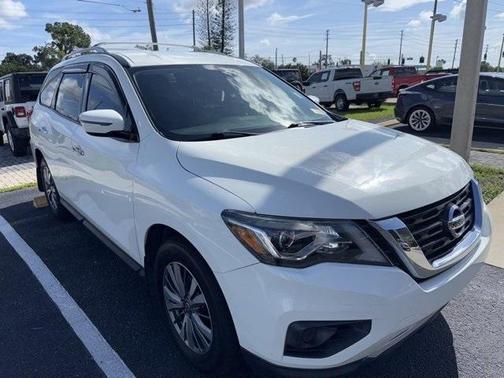 2019 Nissan Pathfinder S