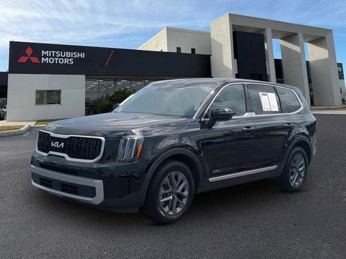 Ebony Black 2024 Kia Telluride LX