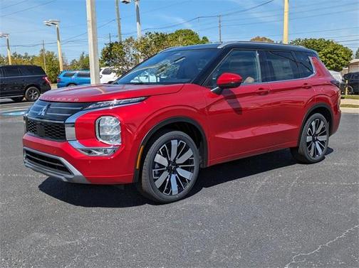 2025 Mitsubishi Outlander SEL