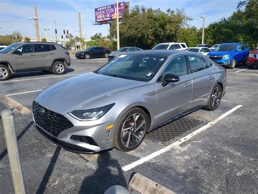 2022 Hyundai SONATA SEL Plus