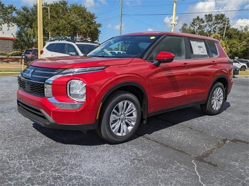 2025 Mitsubishi Outlander ES