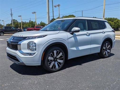 2025 Mitsubishi Outlander SEL