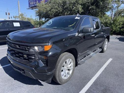 2022 Chevrolet Silverado 1500 Custom