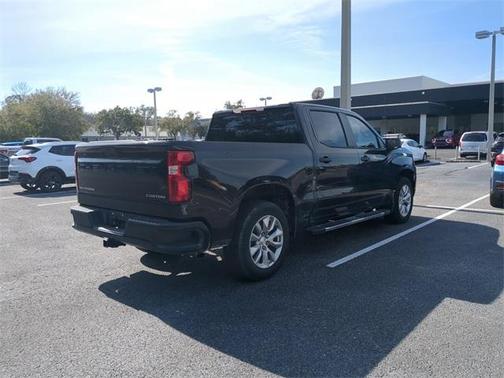 2022 Chevrolet Silverado 1500 Custom