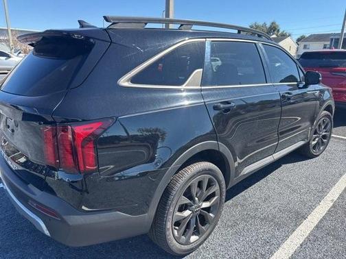 2022 Kia Sorento X-Line EX