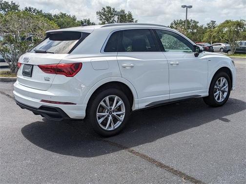 2023 Audi Q3 45 S line Premium