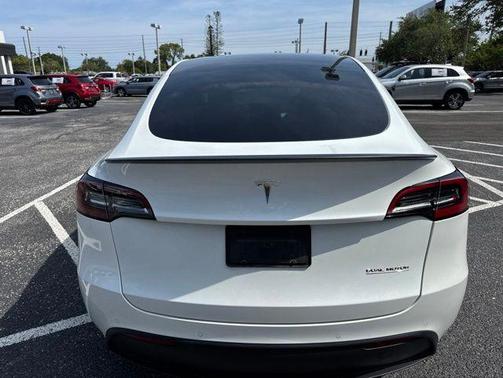 White 2022 Tesla Model Y Performance