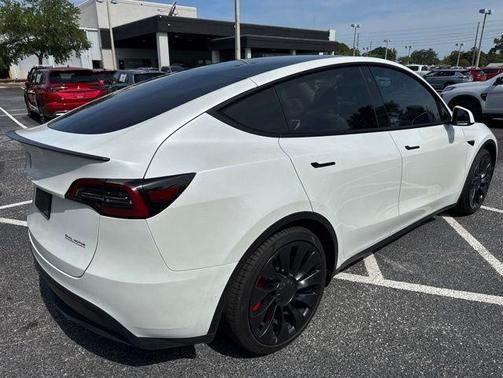 White 2022 Tesla Model Y Performance