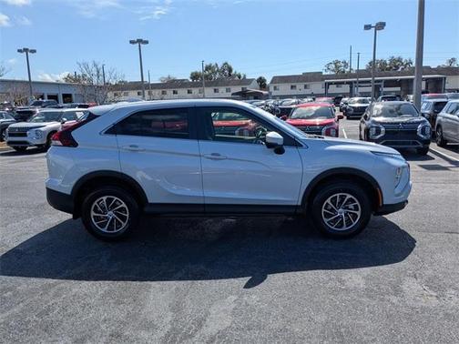 2026 Mitsubishi Eclipse Cross ES