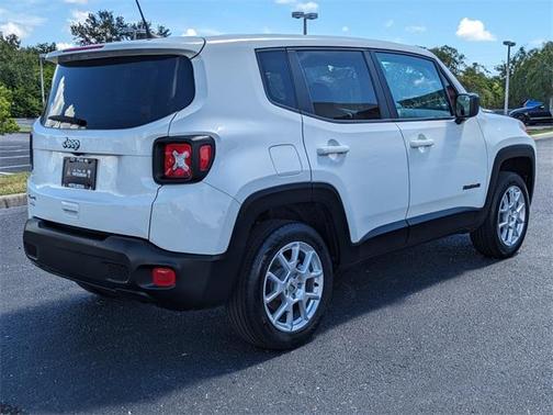 2023 Jeep Renegade Latitude