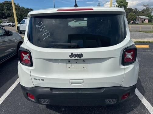 2023 Jeep Renegade Latitude