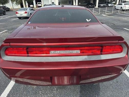 2014 Dodge Challenger SXT