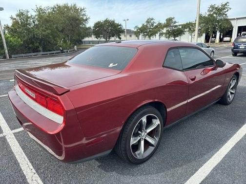 2014 Dodge Challenger SXT