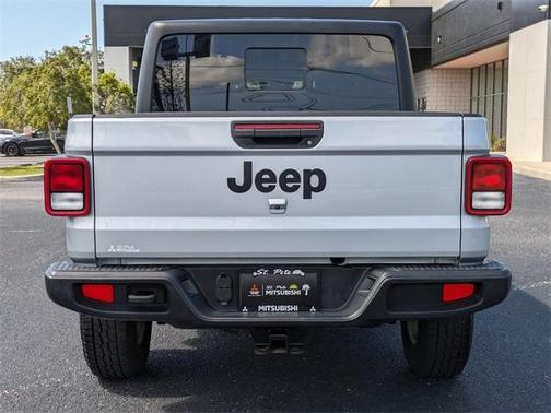 2023 Jeep Gladiator Sport
