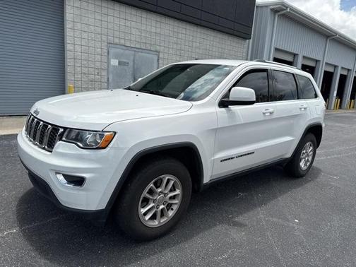 2020 Jeep Grand Cherokee Laredo E