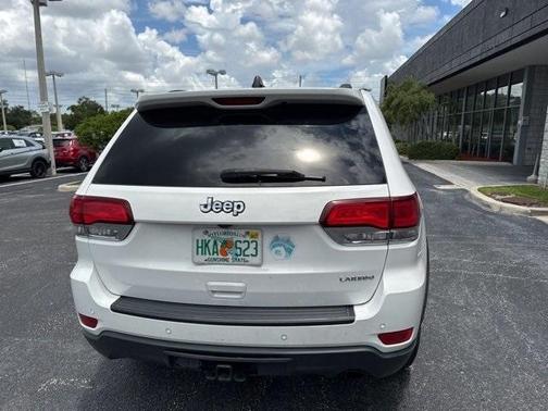 2020 Jeep Grand Cherokee Laredo E