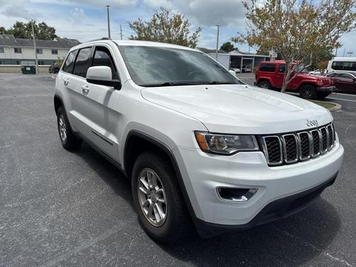 2020 Jeep Grand Cherokee Laredo E