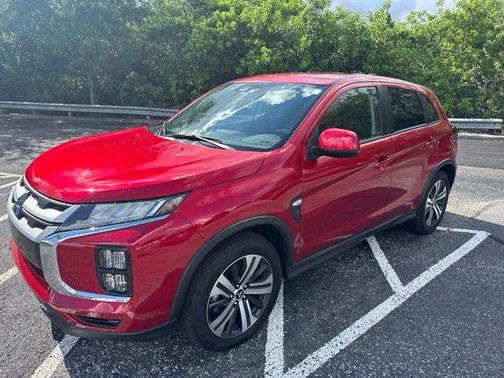 Red 2025 Mitsubishi Outlander Sport 2.0 ES