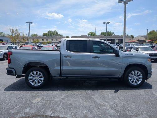 Sterling Gray Metallic 2023 Chevrolet Silverado 1500 Custom