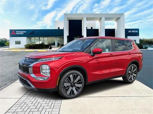 2025 Mitsubishi Outlander SE