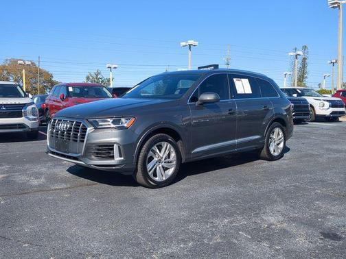 2021 Audi Q7 55 Premium Plus