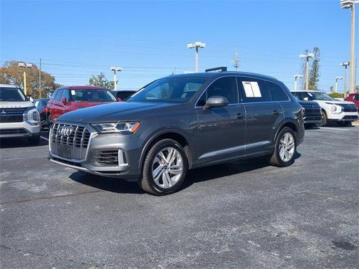 2021 Audi Q7 55 Premium Plus