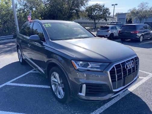 2021 Audi Q7 55 Premium Plus