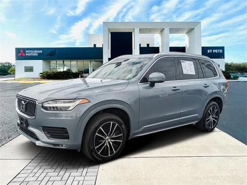 2020 Volvo XC90 T6 Momentum 7 Passenger