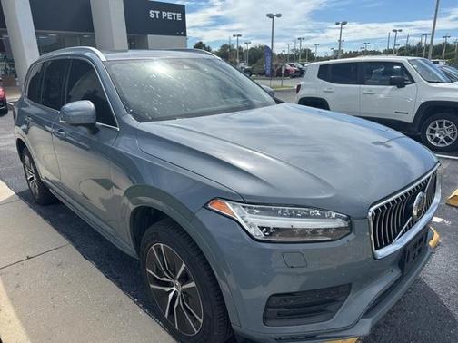 2020 Volvo XC90 T6 Momentum 7 Passenger