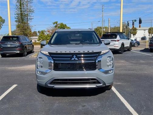 2026 Mitsubishi Outlander SEL