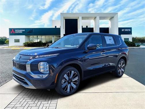 2025 Mitsubishi Outlander SE