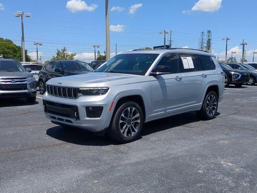 Silver Zynith 2022 Jeep Grand Cherokee L Overland