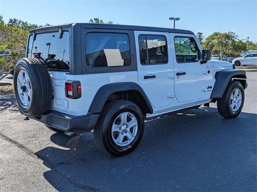 2022 Jeep Wrangler Unlimited Sport