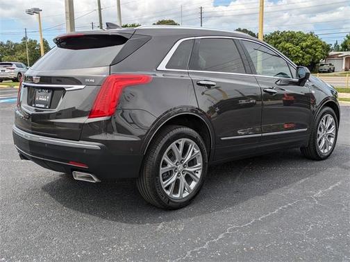 2018 Cadillac XT5 Premium Luxury
