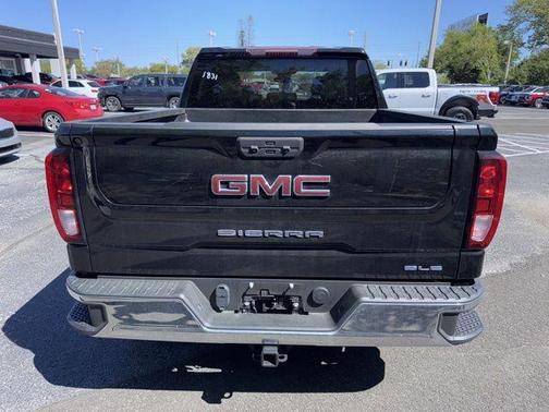 Onyx Black 2024 GMC Sierra 1500 SLE