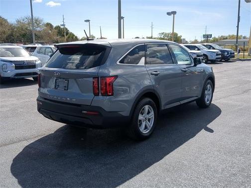 2021 Kia Sorento LX