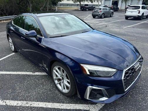 Navarra Blue Metallic 2024 Audi A5 Sportback 45 S line quattro Premium