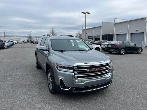 2023 GMC Acadia FWD SLT